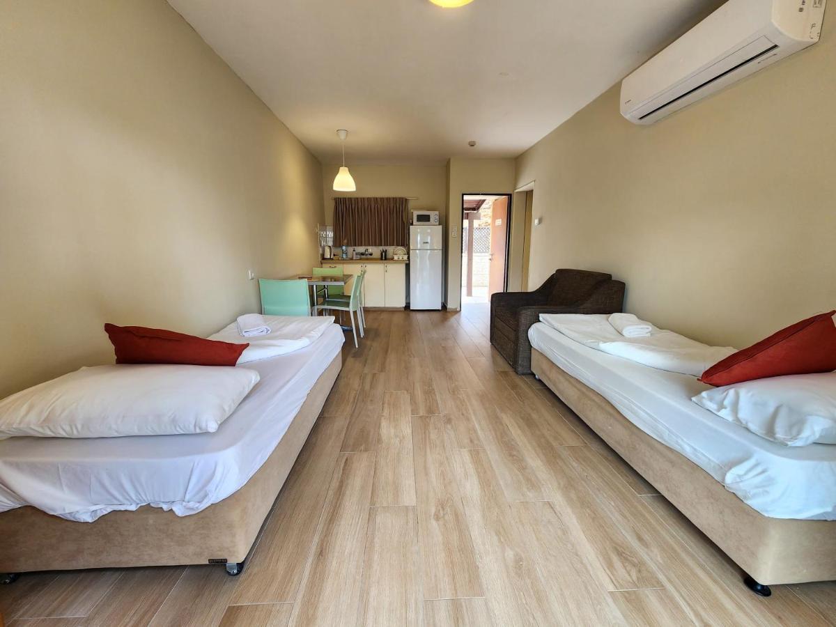 כפר נופש קלי"ה ים המלח Hotell Kalia  Eksteriør bilde